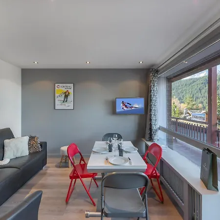Centre Avec Acces Pistes, Garage Et Wifi - Fr-1-563-117 * Courchevel